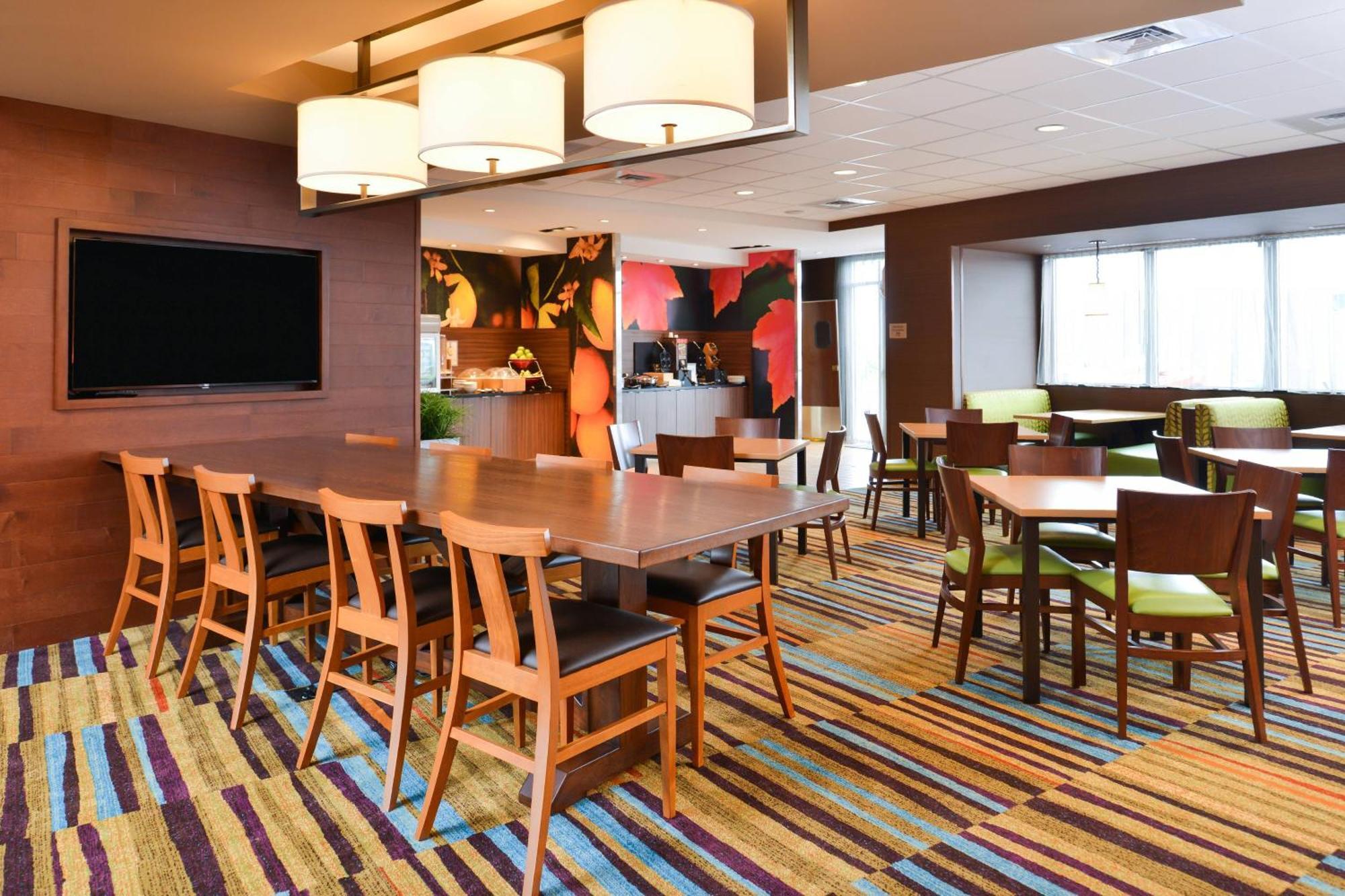 Fairfield Inn & Suites By Marriott Warrensburg Esterno foto