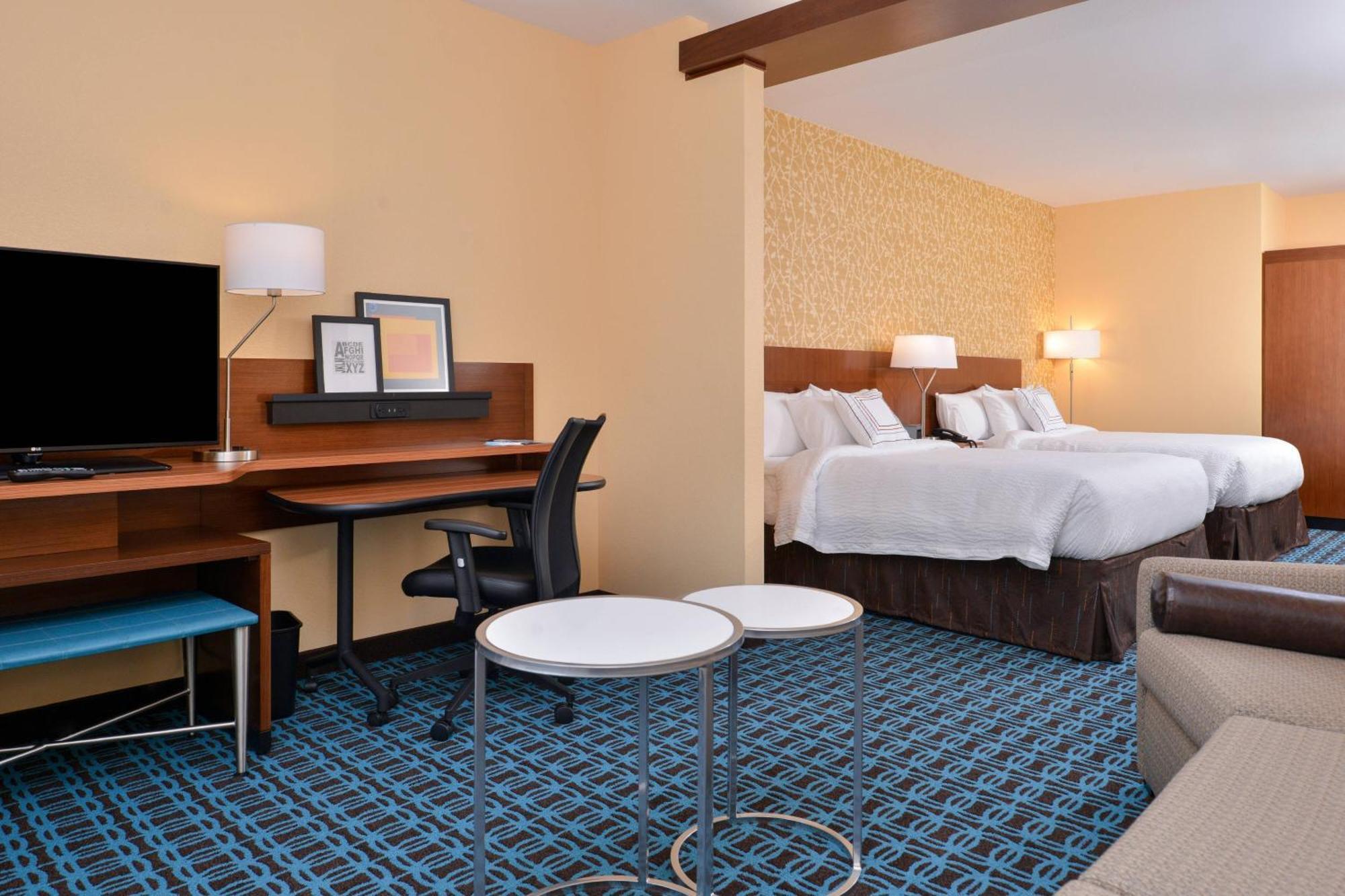 Fairfield Inn & Suites By Marriott Warrensburg Esterno foto